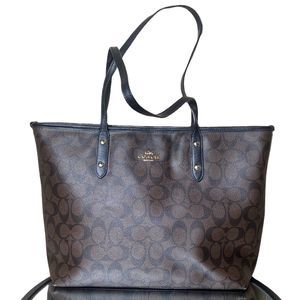 Coach purse brown/black signature C tote bag hard shell